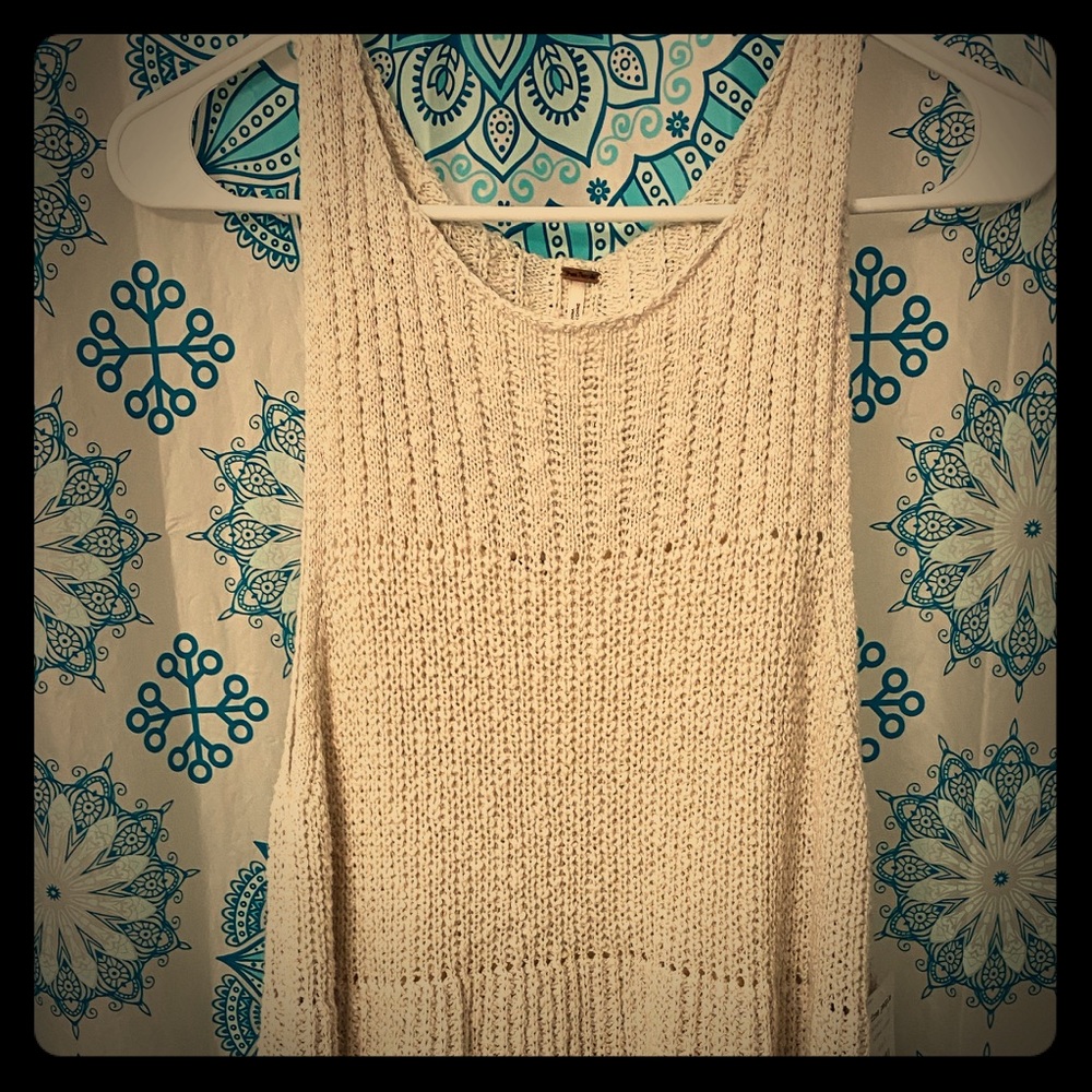 BNWT FREE PEOPLE ruffle crochet dress